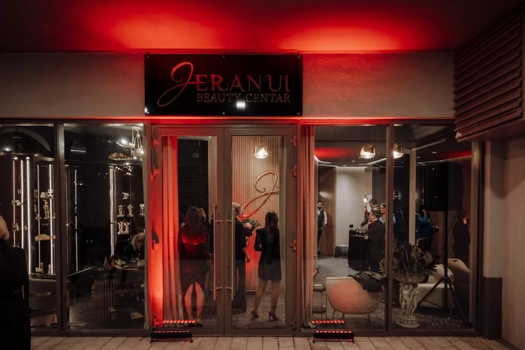 Jeranui Eyelash Factory & Beauty Center