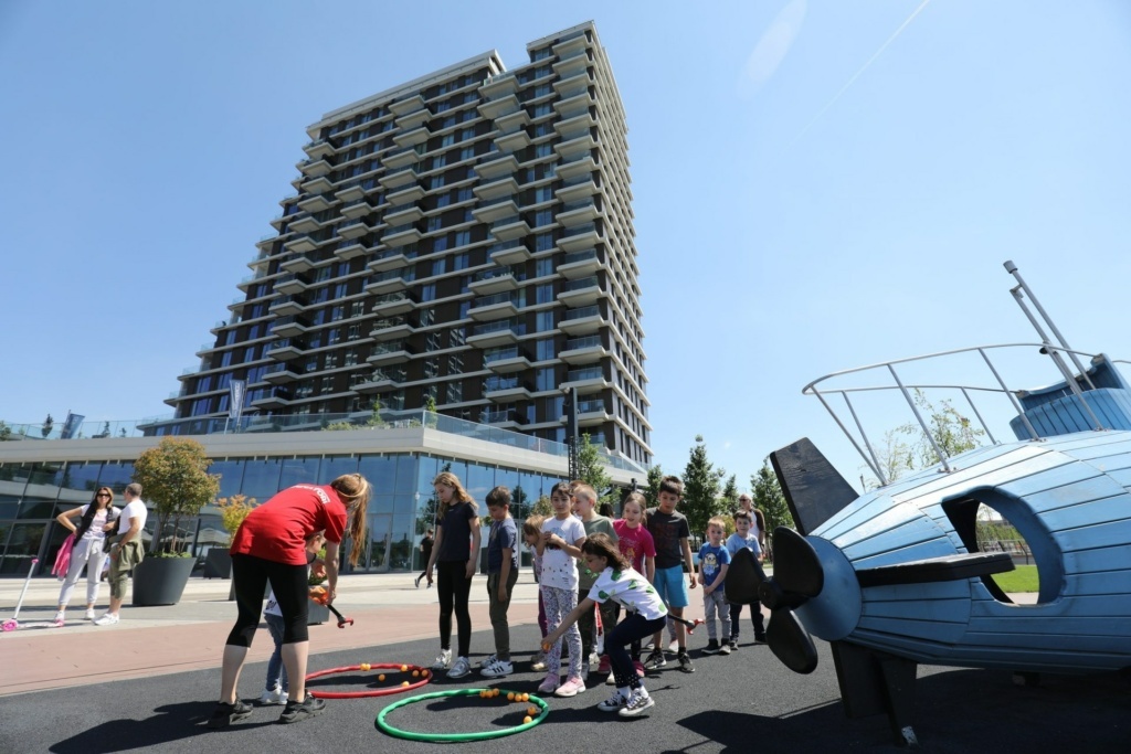 This Sunday, the kids enjoyed hours of games, play, and the time spent with children's animators in Belgrade Waterfront. Are you looking for a similar event?