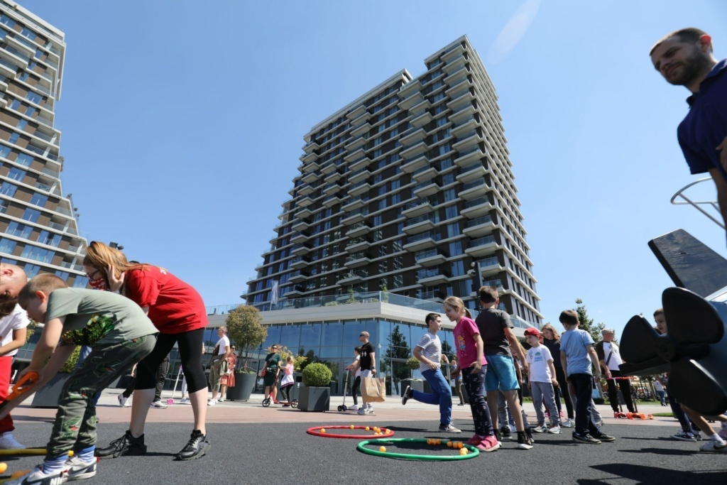 Visit one of many children's events that regularly take place at Sava Promenada playground in Belgrade Waterfront. Find the next event!