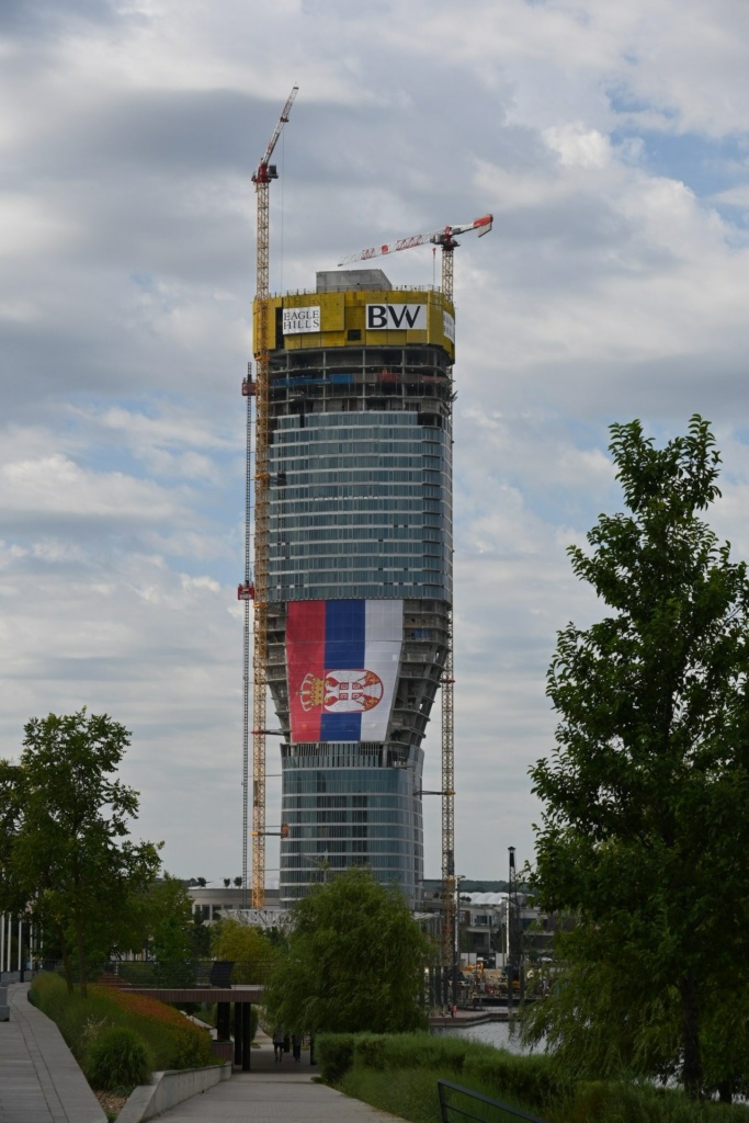 The completion of structural works on Kula Belgrade, the future symbol of the Serbian capital, was celebrated.
