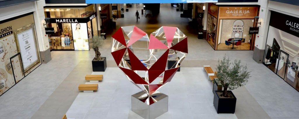 SCULPTURE „THE HEART OF BELGRADE“ INSTALLED IN GALERIJA