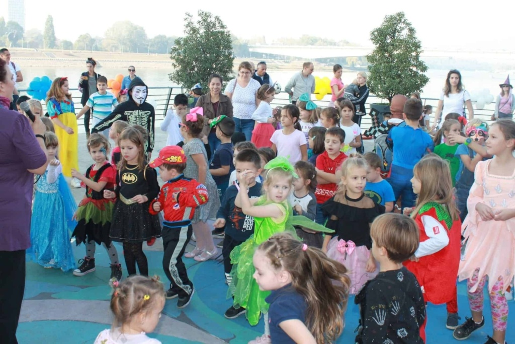 The last weekend in October will be remembered as having been marked by children’s laughter, cheerful music, fun and games, as well as a masquerade for children which was organized by BrainOBrain.