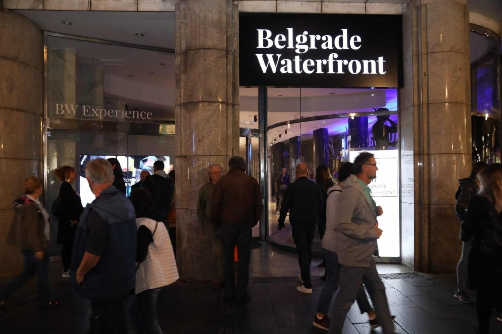 Beogradska publika imala je priliku da u BW Experience prostoru u Belgrade Waterfront -u upozna umetnicu Tatjanu Balać. Ne propuštajte umetnička dešavanja!