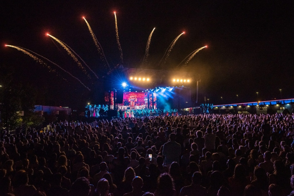 The new summer festival in Belgrade’s cultural offer brought to the Sava riverbank an amazing musical rhapsody that has not been seen in our capital for a long time.