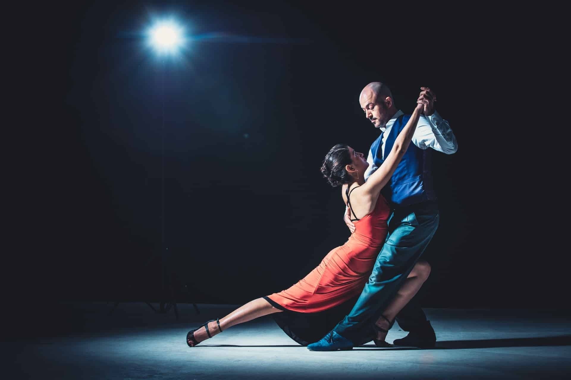 Tango and wine experience