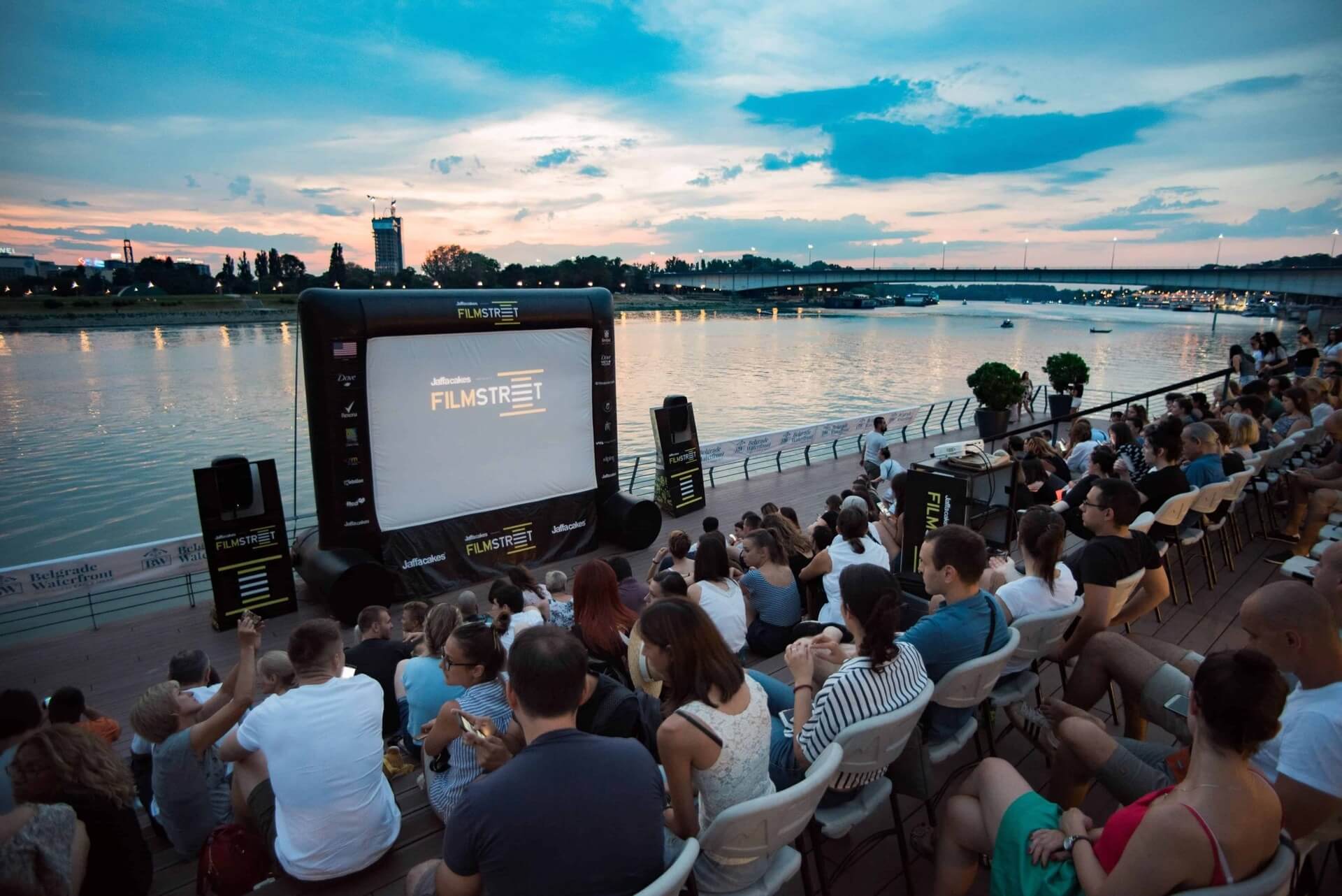 Filmstreet okupio fanove svetskih blokbastera na Sava Promenadi